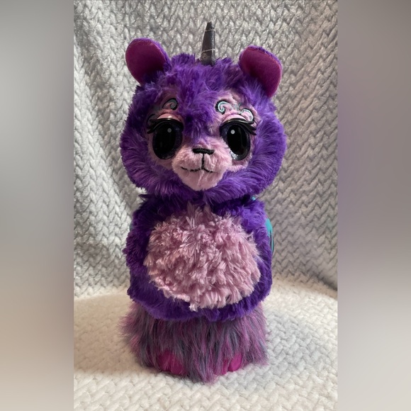 Hatchimals Wow, Llalacorn Grow up to 32” Interactive Electronic Pet Purple Works - Picture 6 of 8